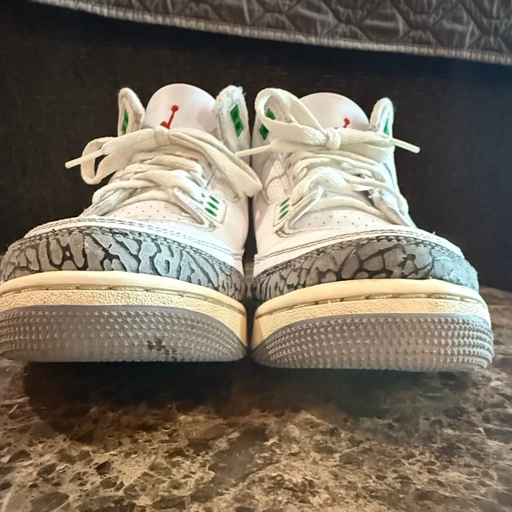 Nike. Wmns Air Jordan 3 Retro 'Lucky Green'. Size 7.